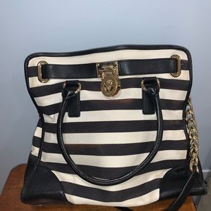 Authentic Michael kors Hamilton striped satchel!